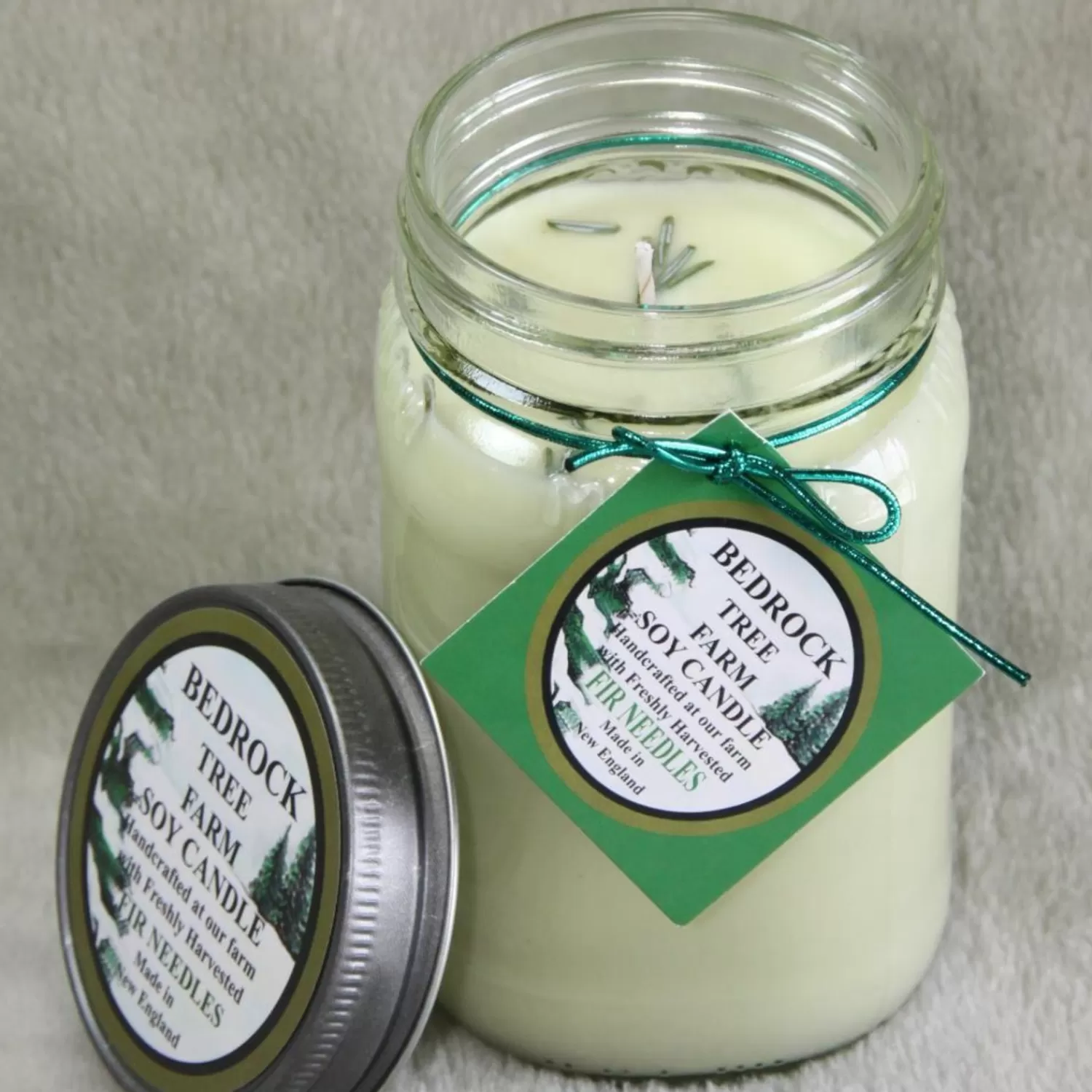The Jolly Christmas Shop Candles | Bedrock Tree Farm 16 Oz Fir Needle Scented Christmas Candle MJ16NAT