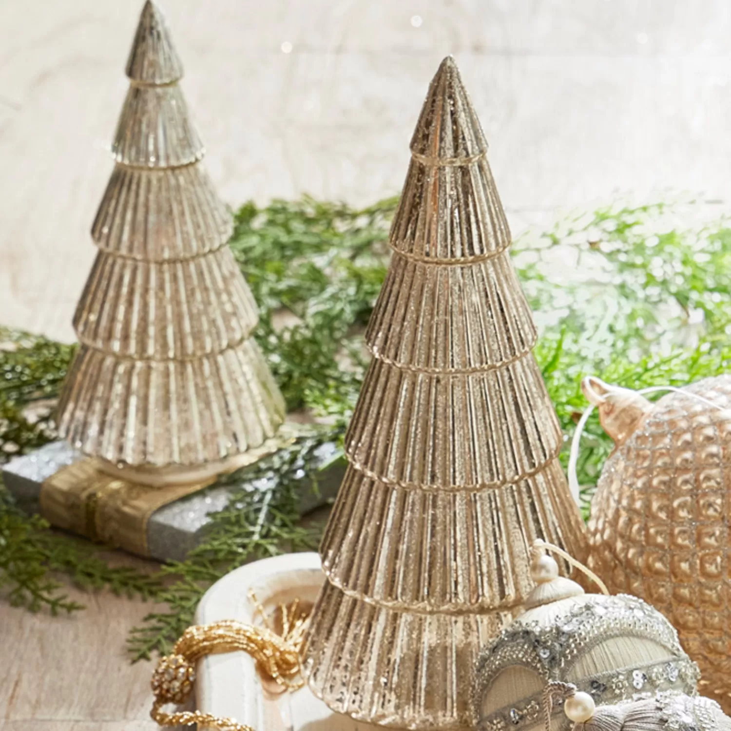 The Jolly Christmas Shop Bon Noel | Champagne Wishes | Raz 11.5" Lighted Champagne Ribbed Glass Trees Christmas Decoration 4324551