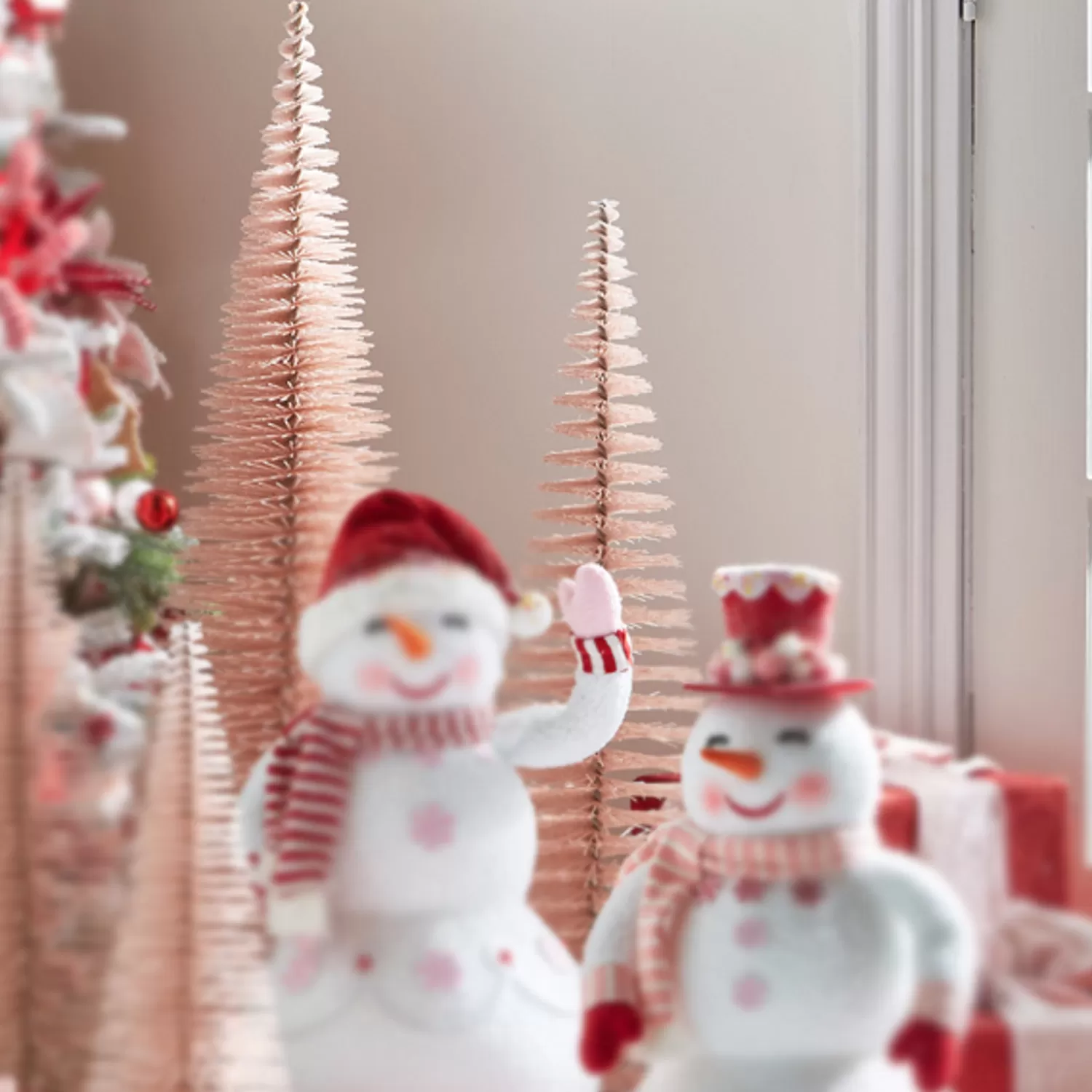 The Jolly Christmas Shop Jingle And Cocoa | Pink Christmas Decorations | Raz 39" Large Pink Bottle Brush Christmas Tree Set 4306106