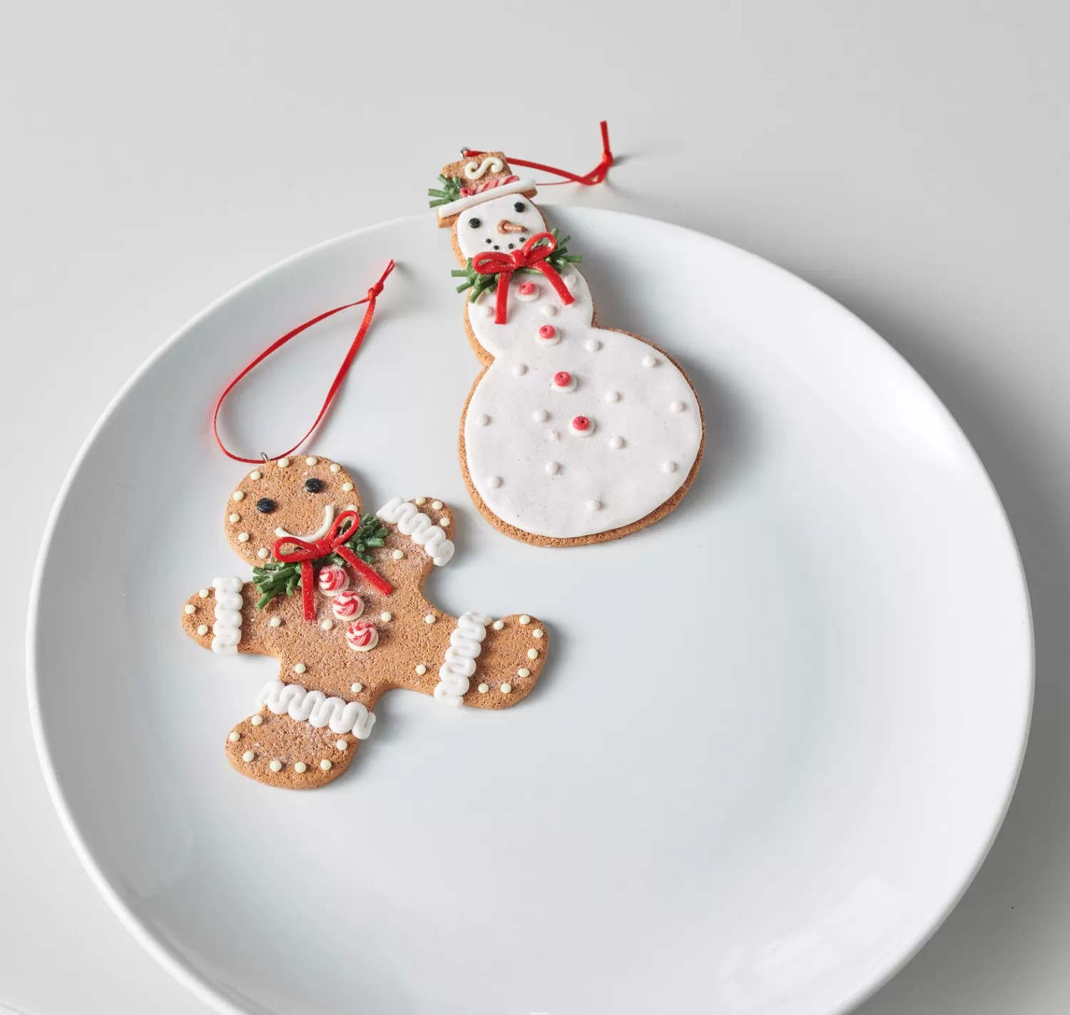 The Jolly Christmas Shop Jingle And Cocoa | Gingerbread | Raz 5" Set Of 2 Gingerbread Cookie Christmas Ornament 4116521
