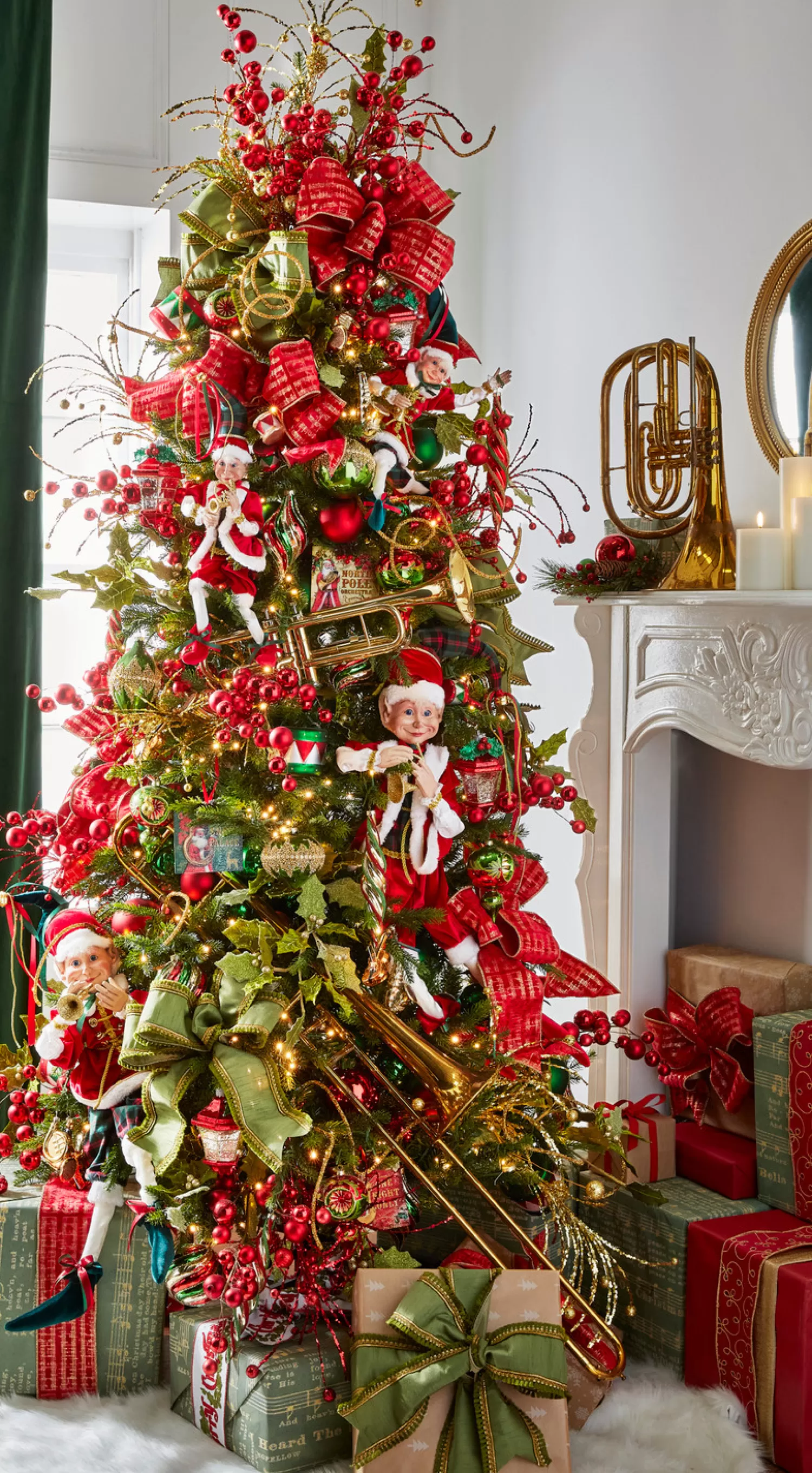 The Jolly Christmas Shop Classic Carols | 9' Christmas Tree | Raz 7.5' Or 9' Snake Light Green Slim Spruce Artificial Christmas Tree