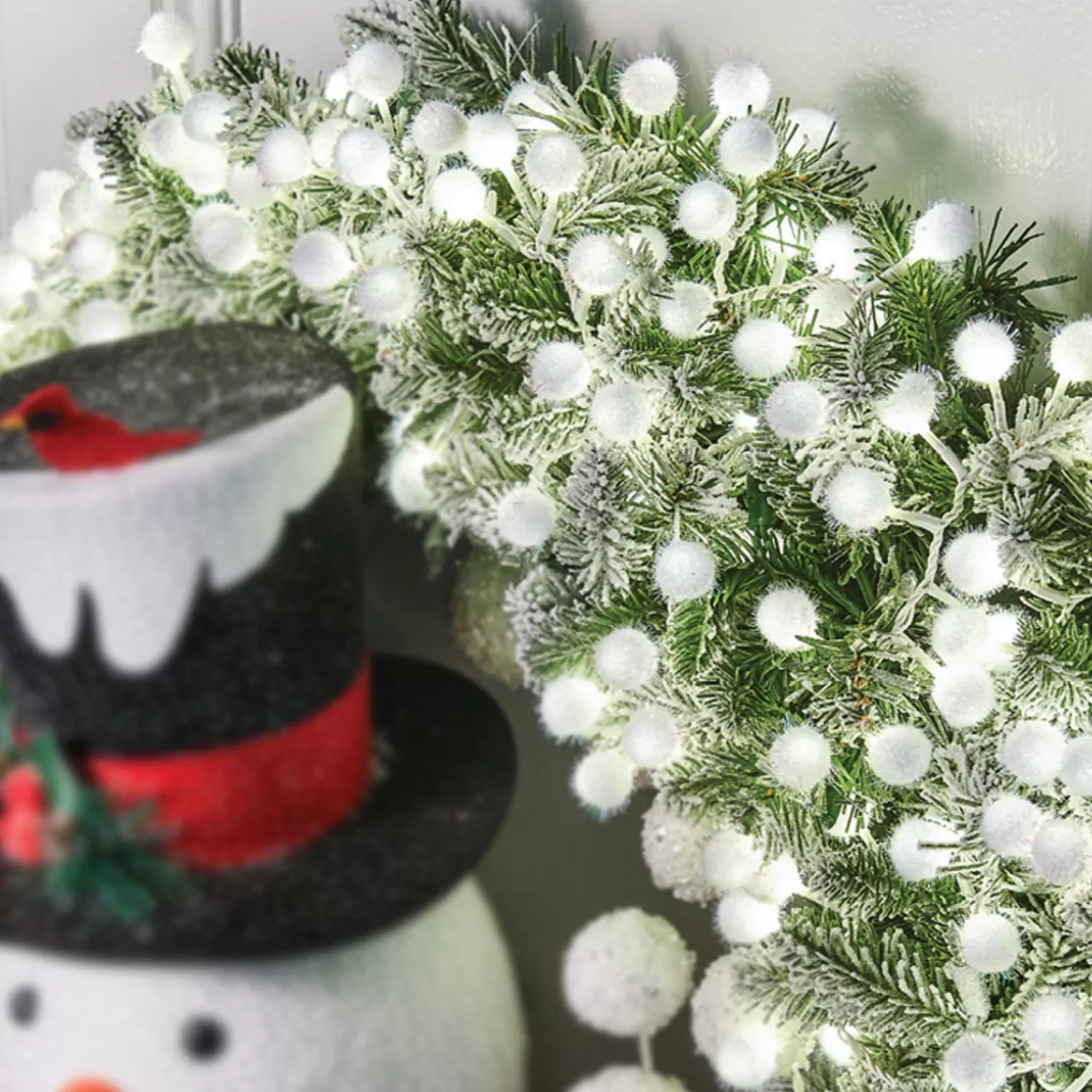 The Jolly Christmas Shop Dashing Through The Snow | Snowflake Soiree | Raz 8' White Snowball LED Snake Light Christmas Lights L4037022