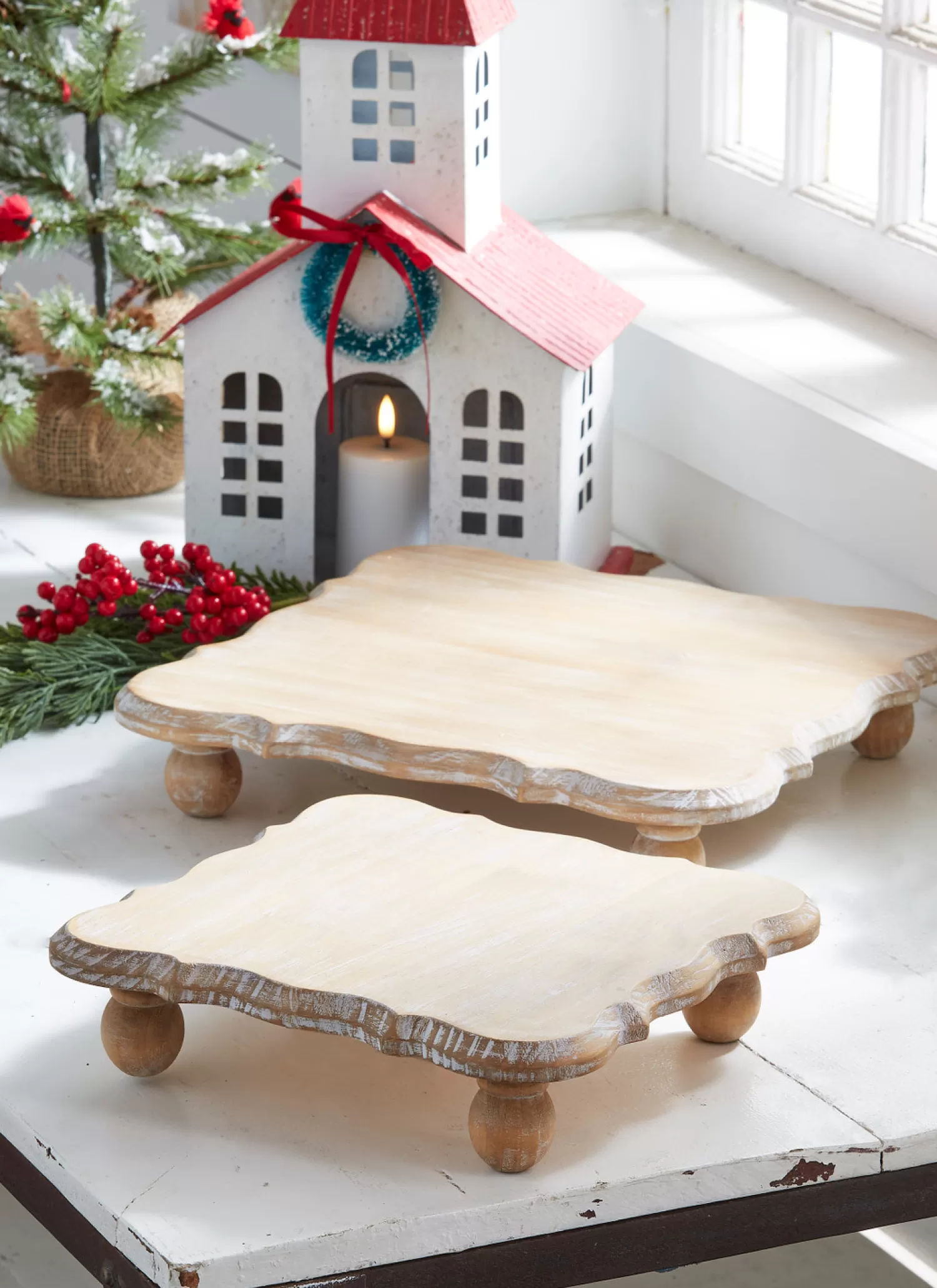 The Jolly Christmas Shop Jingle And Cocoa | Heartfelt Holiday | Raz Brown White Washed Square Riser Christmas Decoration 4328020