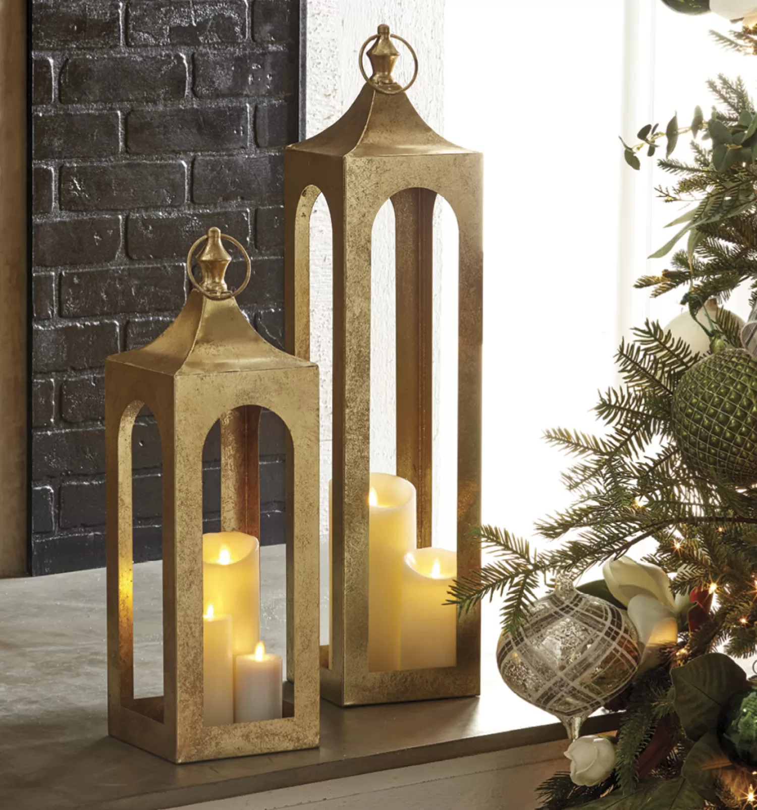 The Jolly Christmas Shop O Tannebaun | Tartan Traditions | Raz Large 21" Or 29" Gold Lantern Christmas Decoration