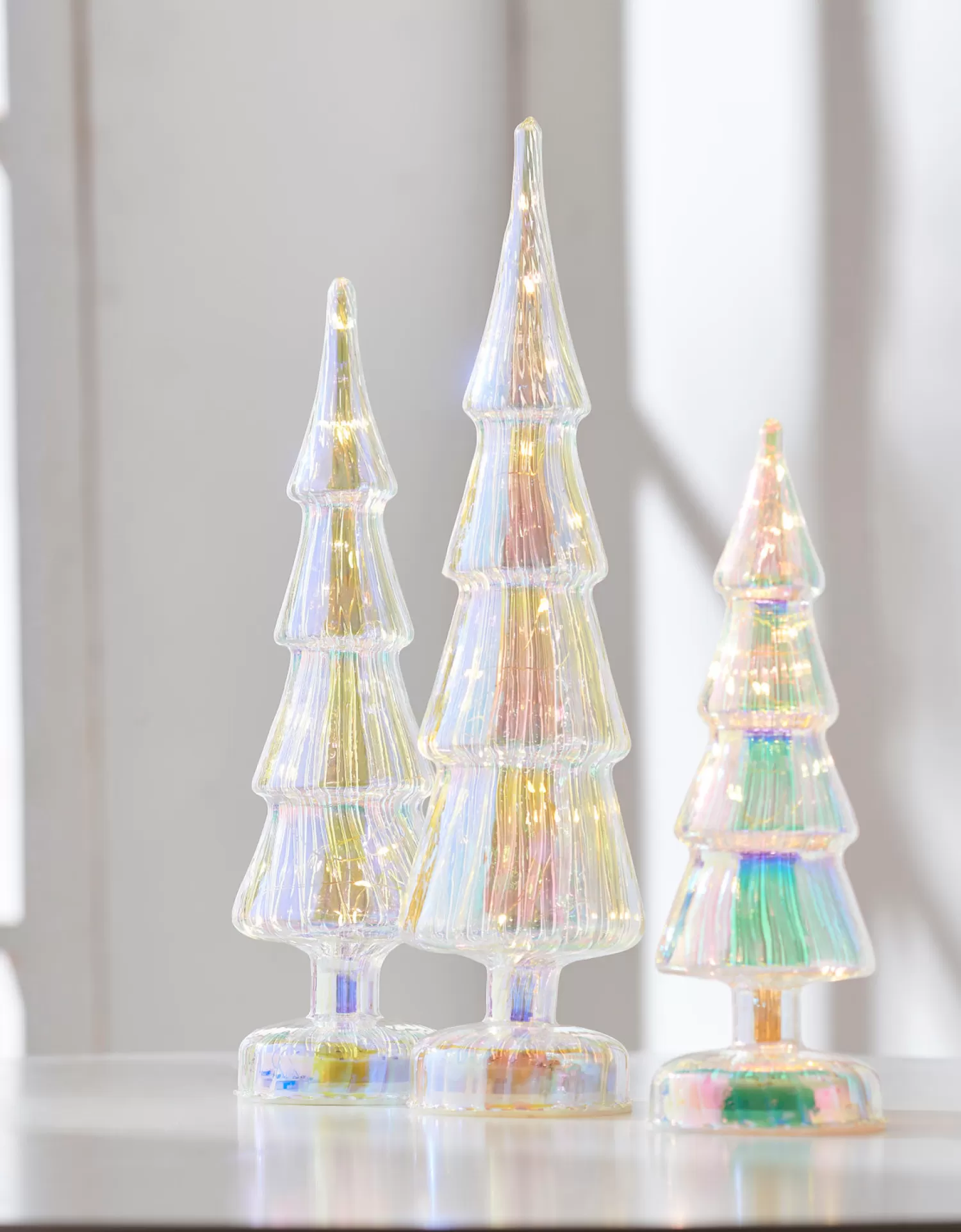 The Jolly Christmas Shop A Blushing Holiday | Lighted Christmas Decorations | Raz Set Of 3 Lighted Iridescent Glass Tree Christmas Decoration 4222911